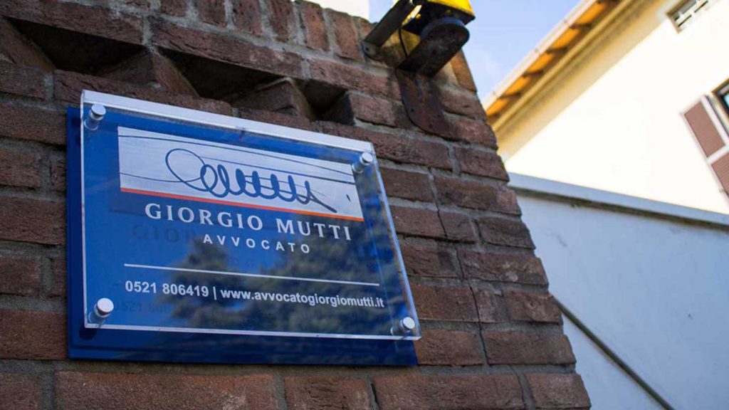 targa fuori porta personalizzata